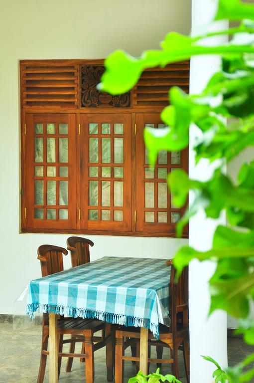 Randu Homestay And Restaurant Tangalle Exterior photo