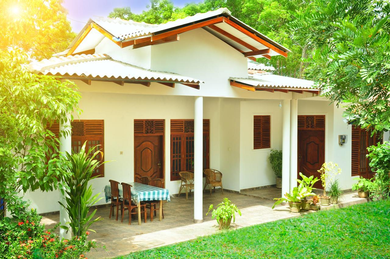 Randu Homestay And Restaurant Tangalle Exterior photo