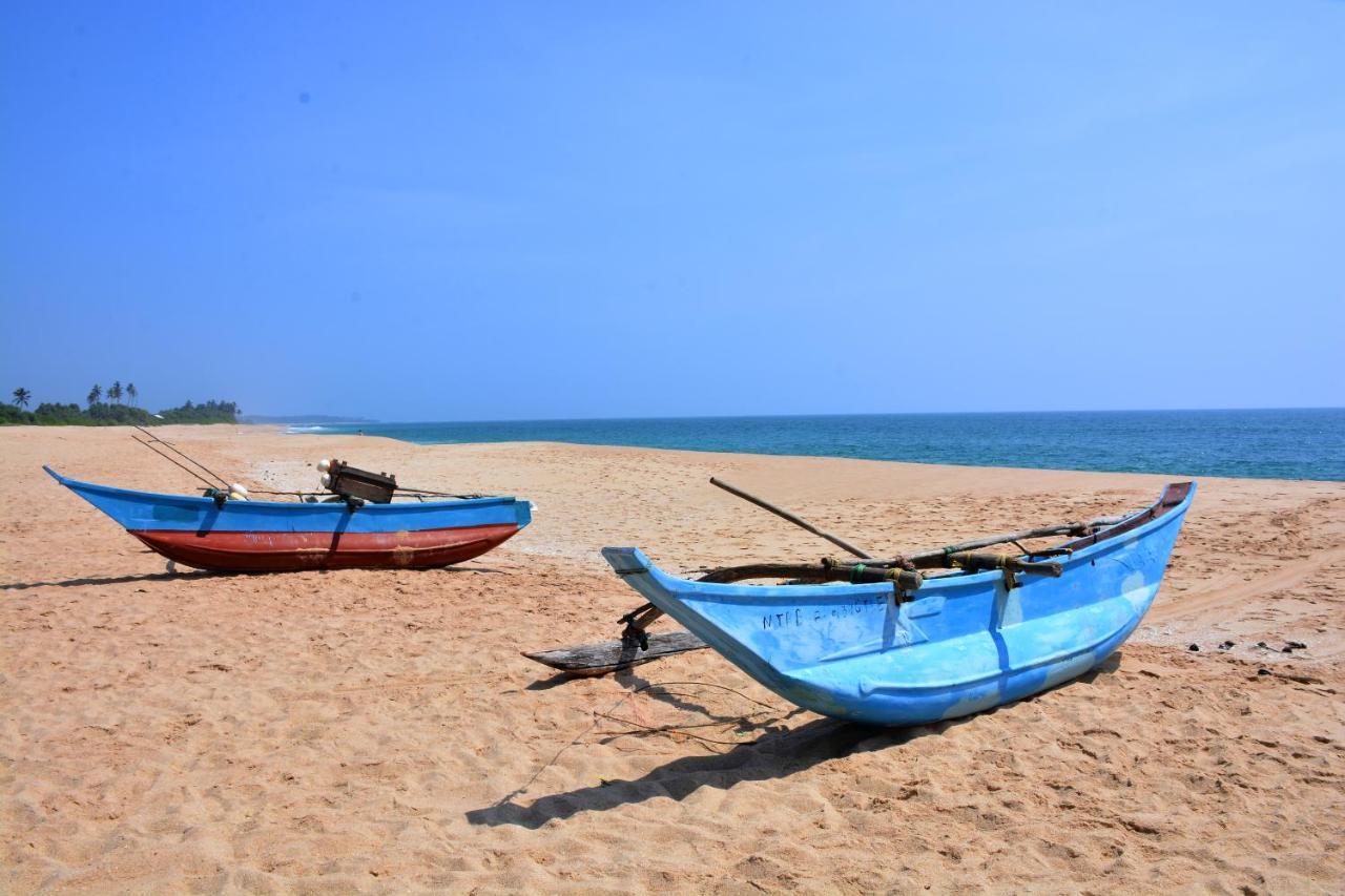 Randu Homestay And Restaurant Tangalle Exterior photo