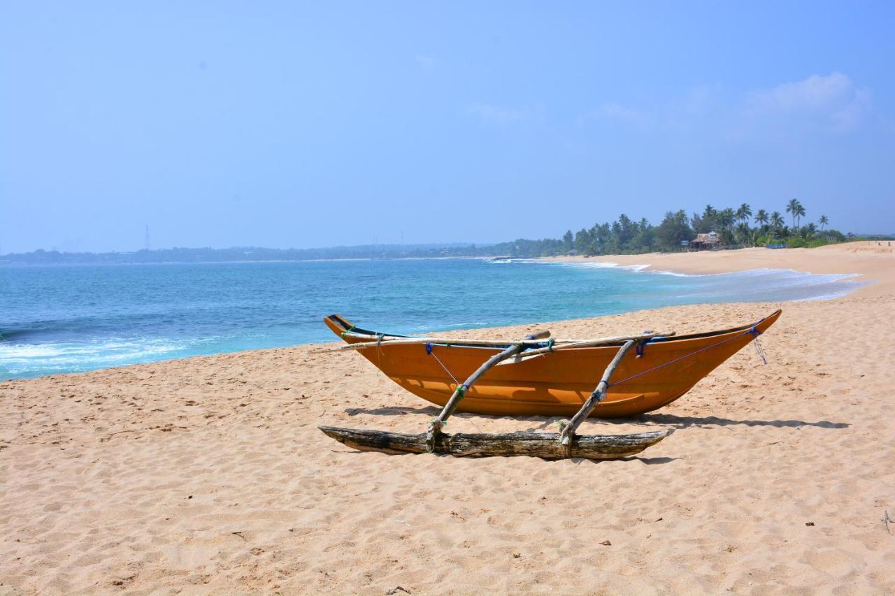 Randu Homestay And Restaurant Tangalle Exterior photo